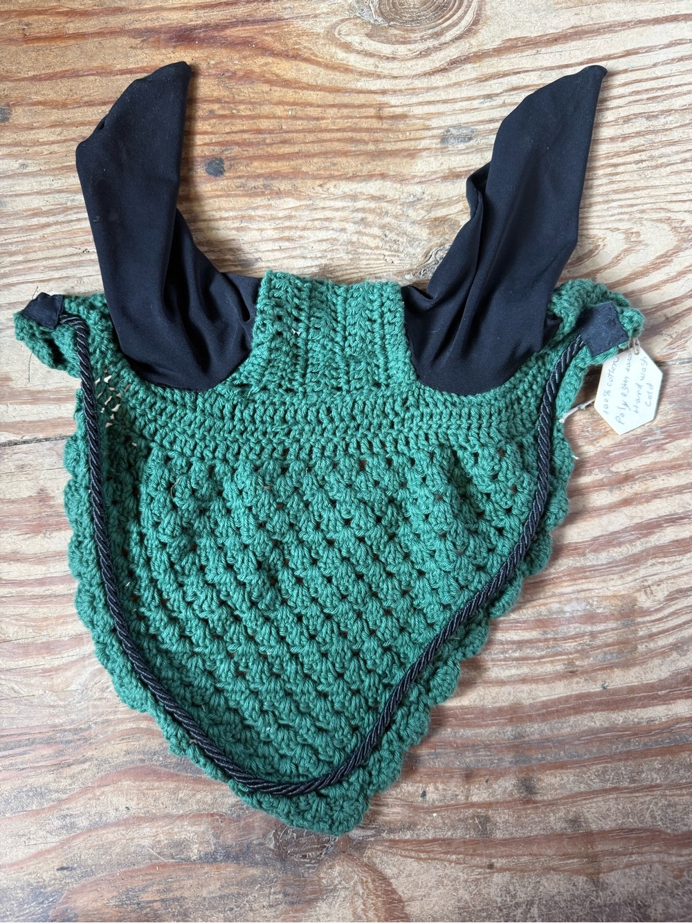 Horse sized fly bonnet